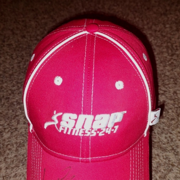 Snap Fitness 24-7 Thick Embroidered Baseball Snap-on Red White Hat Autographed - Picture 2 of 9